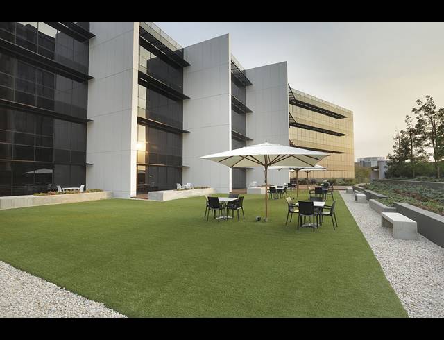 740M² OFFICE TO LET IN SANDTON CENTRAL